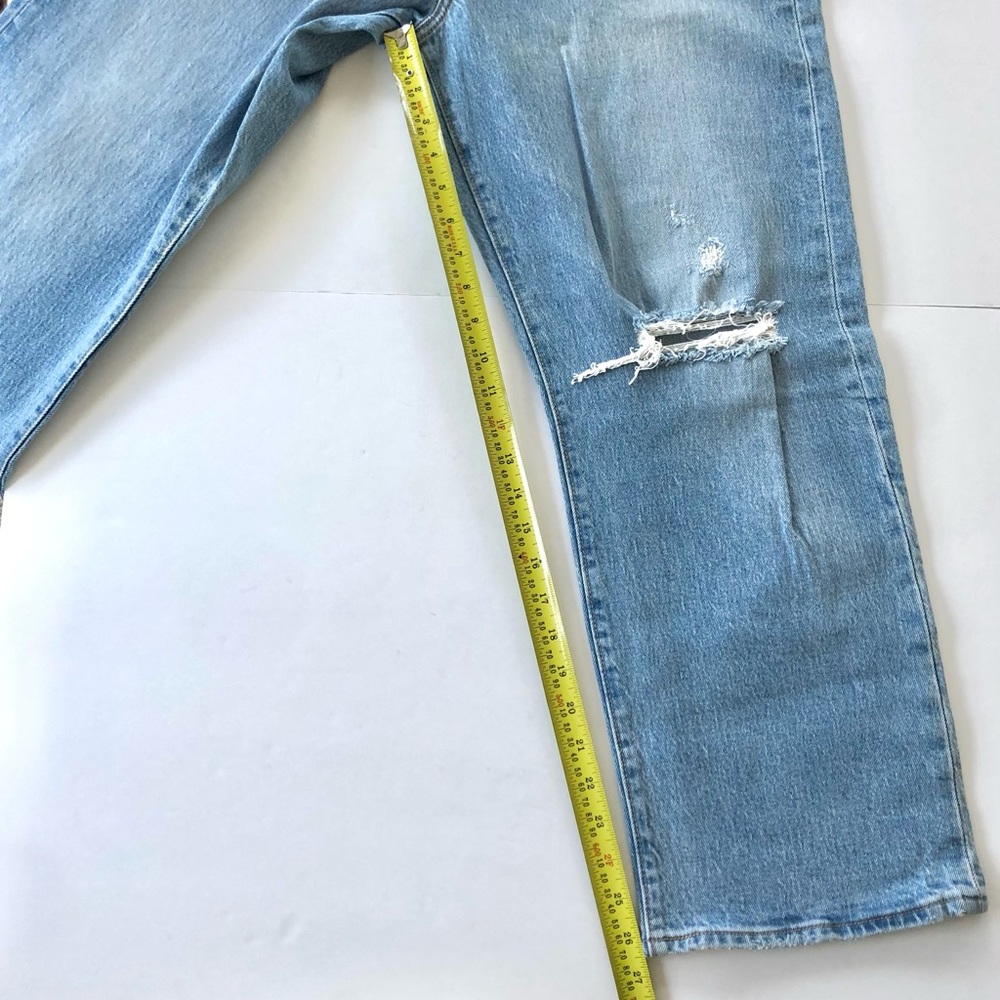 SOLD-Levi’s Ribcage Straight Ankle- NEW WITH TAGS - Picture 6 of 10